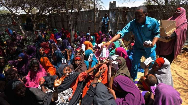 A fome nos dias de hoje em v&aacute;rios pa&iacute;ses africanos, incluindo a Som&aacute;lia, passa quase despercebida aos olhos dos pa&iacute;ses mais desenvolvidos