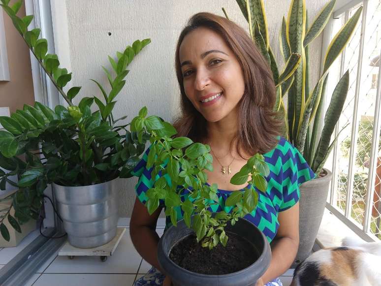 Renata: "Nunca tinha imaginado o meu sangue como algo sagrado, nem a devolução dele para a natureza como ritual de gratidão"