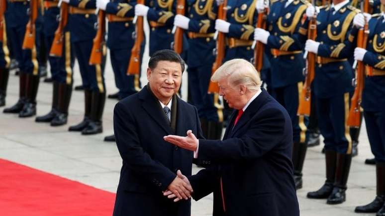 Donald Trump e Xi Jinping devem se reunir em Osaka, durante a cúpula do G20, para negociar um acordo sobre a guerra comercial que travam desde 2018