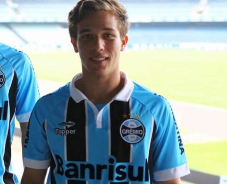 Arthur começou a sua trajetória no Grêmio ainda nas categorias infantis (Foto: Divulgação)