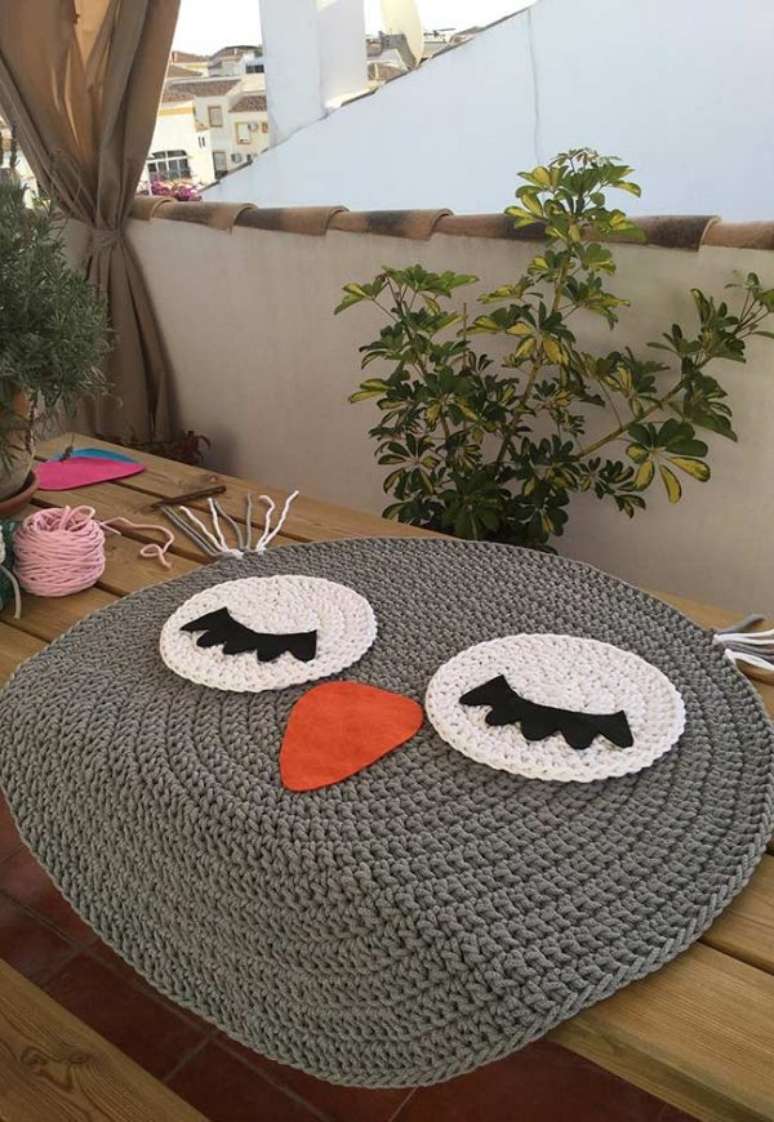 41. Fa&ccedil;a voc&ecirc; mesma seu tapete de coruja! &ndash; Por: pinterest