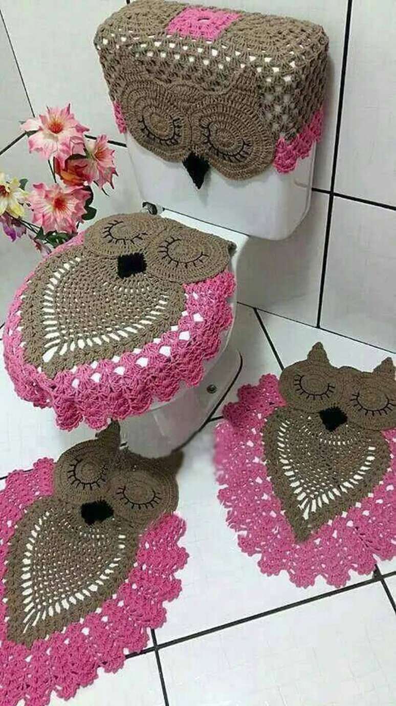 32. Tapete de coruja em croch&ecirc; para banheiro &ndash; Por: viva decora