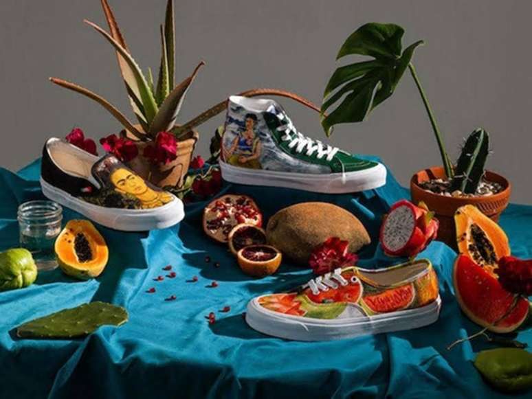 Alguns modelos de tênis da Vans trazem cores vivas que nos fazem lembrar do clima quente e latino do México, terra natal de Frida Kahlo. 