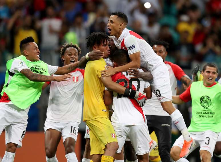 O Peru venceu o Uruguai pela última partida das quartas de final da Copa América