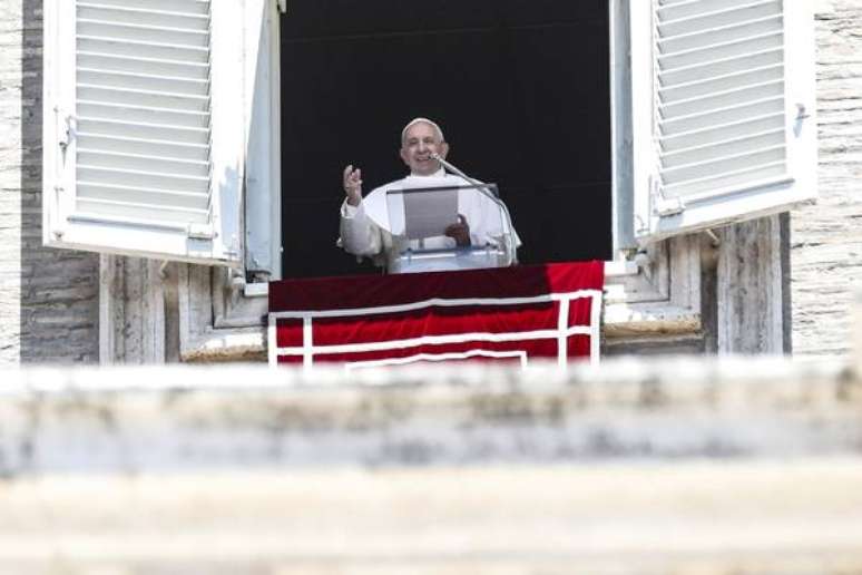 Papa Francisco celebra audiência geral no Vaticano