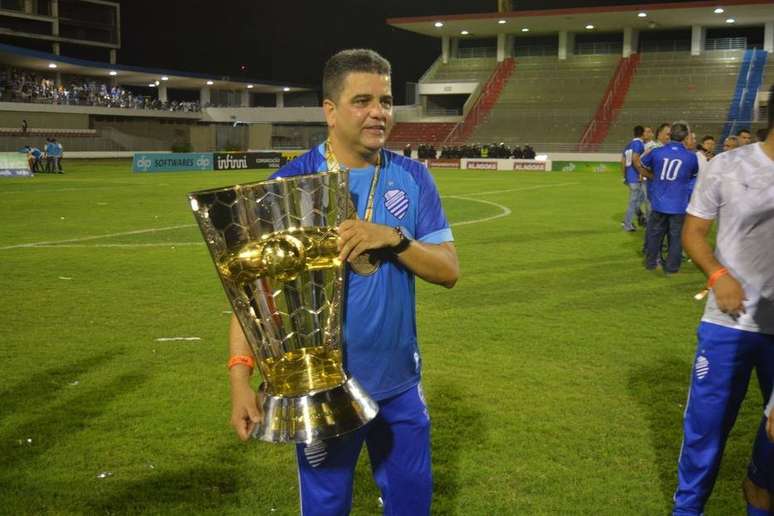 Marcelo Cabo é desligado do CSA após derrota em amistoso.