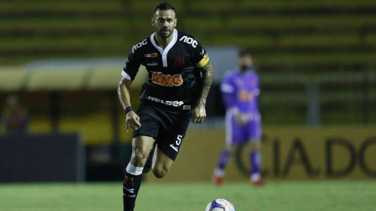 O zagueiro Leandro Castan se tornou um dos pilares da equipe cruz-maltina (Rafael Ribeiro/Vasco)