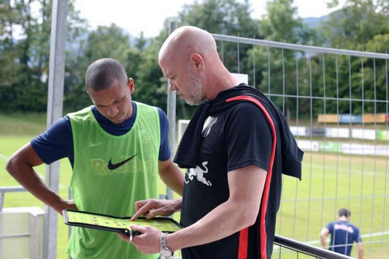 Zago está com o Bragantino na Áustria para período de treinos e amistosos contra clubes europeus (Foto: Divulgação)