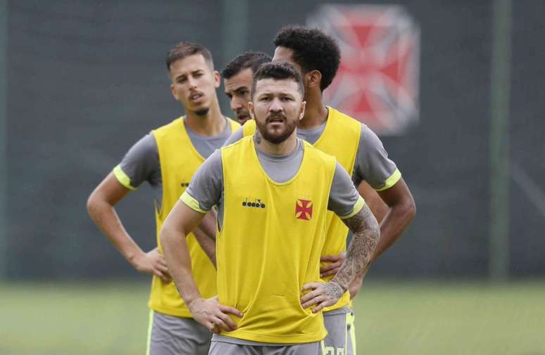 Rossi vem sendo um dos jogadores mais importantes do Vasco na temporada (Foto: Rafael Ribeiro | VascoDaGama)