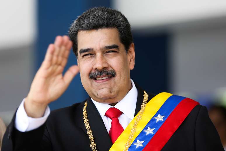 Presidente Nicolás Maduro participa de parada militar para comemorar independência da Venezuela
05/07/2019
Palácio de Miraflores/Divulgação via REUTERS