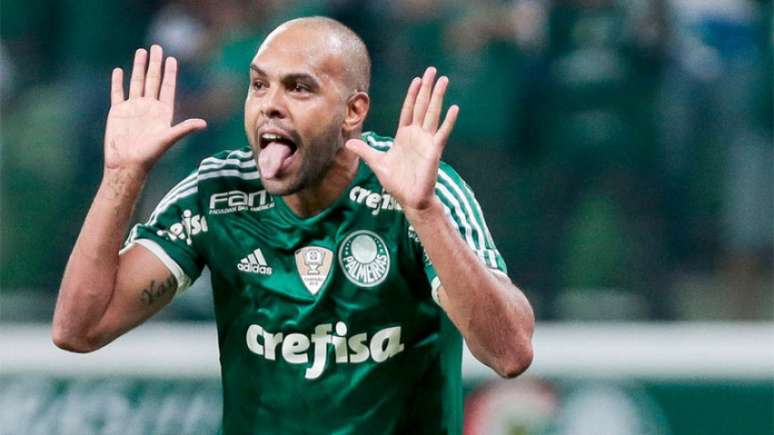 Alecsandro não marca mais de 10 gols em uma temporada desde 2016, pelo Palmeiras (Foto: Ale Cabral)