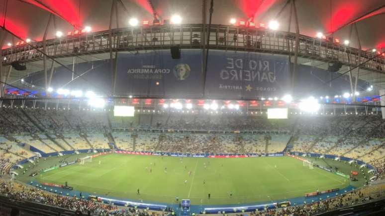 Maracanã, na partida entre Paraguai e Qatar, a primeira no estádio do Rio (Foto: Matheus Dantas/LANCE!)