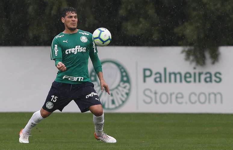 Gustavo Gómez participou do jogo-treino diante do Operário-PR, nessa quinta-feira (Agência Palmeiras/Divulgação)