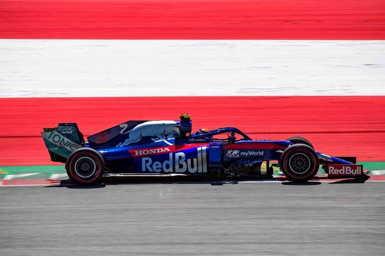 Albon acredita que Silverstone será bom para o carro da Toro Rosso