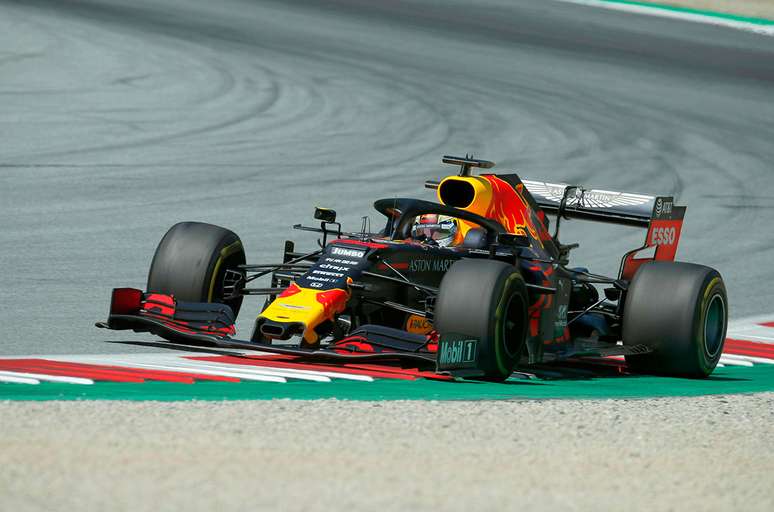 Red Bull considera a F1 muito focada nos pneus