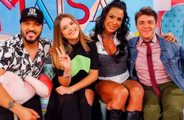 O cantor Belo e a esposa Gracyanne Barbosa no Programa da&nbsp;Maisa Silva, no SBT.&nbsp;