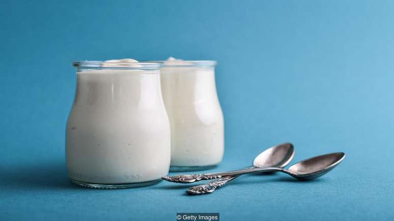 Estudos suecos sugerem que o consumo de iogurte est&aacute; ligado a uma menor incid&ecirc;ncia de fraturas