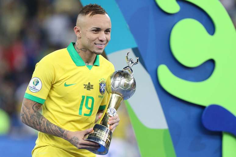 Éverton foi artilheiro da Copa América