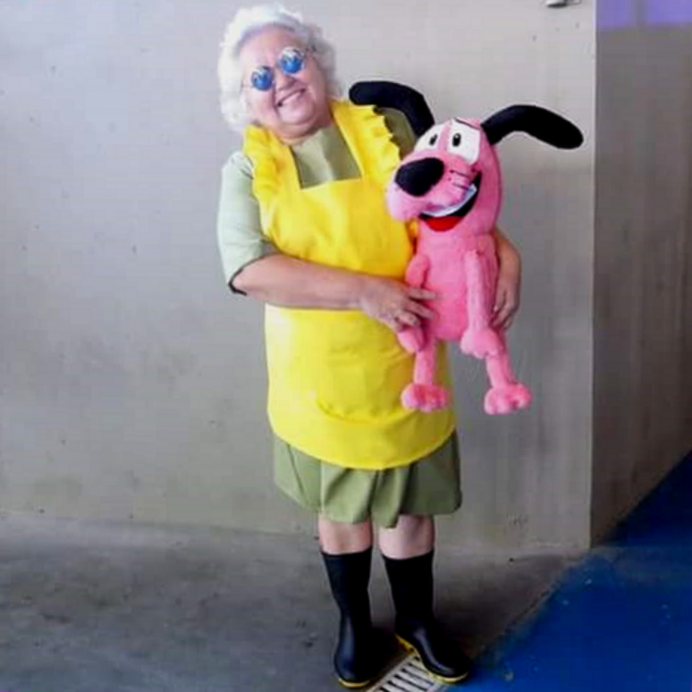 Tia Sol como a Muriel, de "Coragem, o C&atilde;o Covarde", a caracteriza&ccedil;&atilde;o que viralizou nas redes sociais