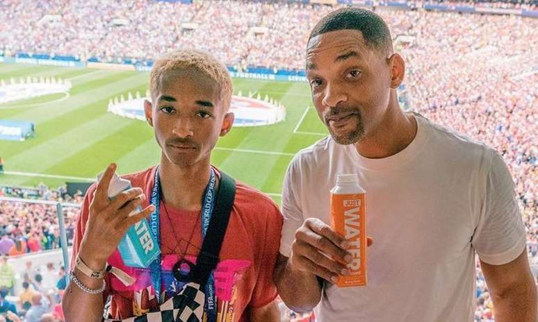 Jaden Smith ao lado de seu pai, Will Smith.