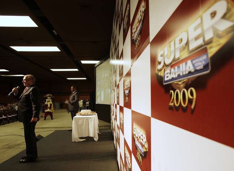 Empres&aacute;rio Michael Klein durante evento das Casas Bahia, parte da Via Varejo, no Rio de Janeiro 
04/12/2009
REUTERS/Sergio Moraes