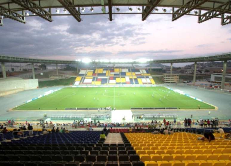 Estádio Kléber Andrade, em Cariacica (ES).