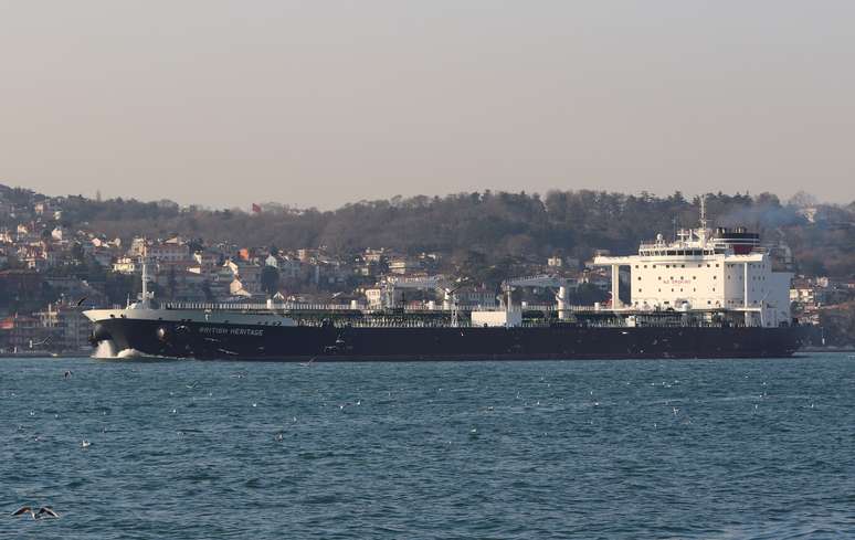 Navio-petroleiro British Heritage no Estreito do Bósforo, em Istambul
01/03/2019
REUTERS/Cengiz Tokgoz