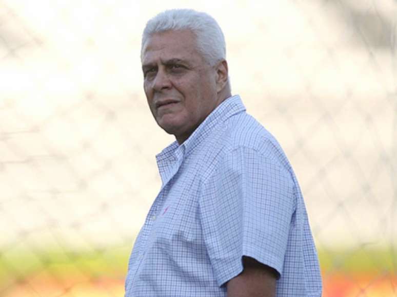 Conselheiro tenta que Roberto Dinamite seja benemérito do clube (Foto: Gilvan de Souza/Lancepress!)
