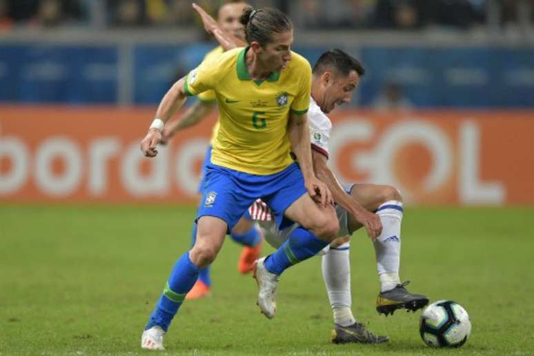 Filipe Luís foi campeão da Copa América pela Seleção Brasileira (Foto: Raul Arboleda / AFP)