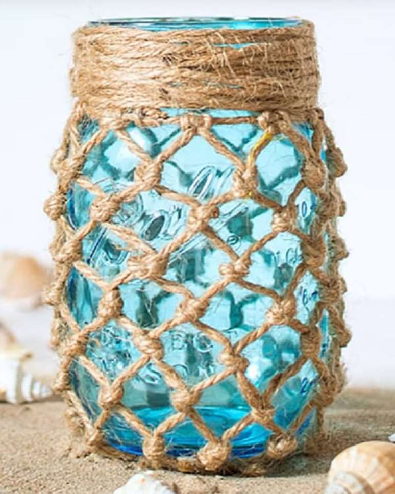 35. Vidros decorados com fibra de sisal. Fonte: Pinterest