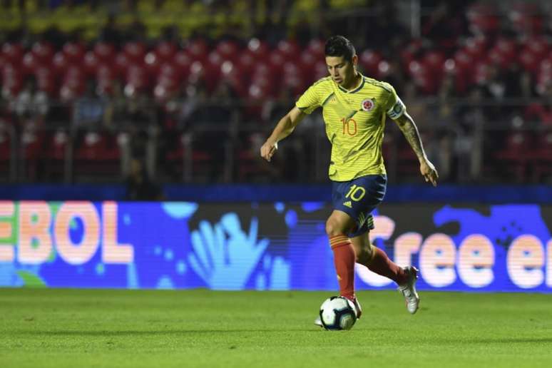James esteve na seleção da Conmebol da Copa América deste ano, disputada no Brasil (Foto: NELSON ALMEIDA / AFP)