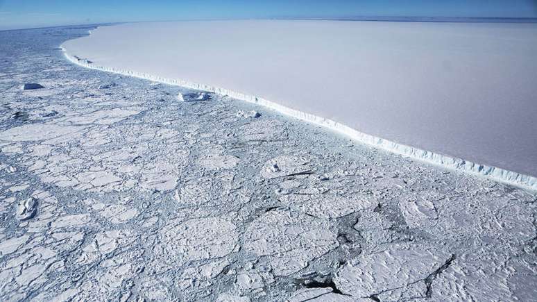 O iceberg A68 tem quatro vezes o tamanho de Londres