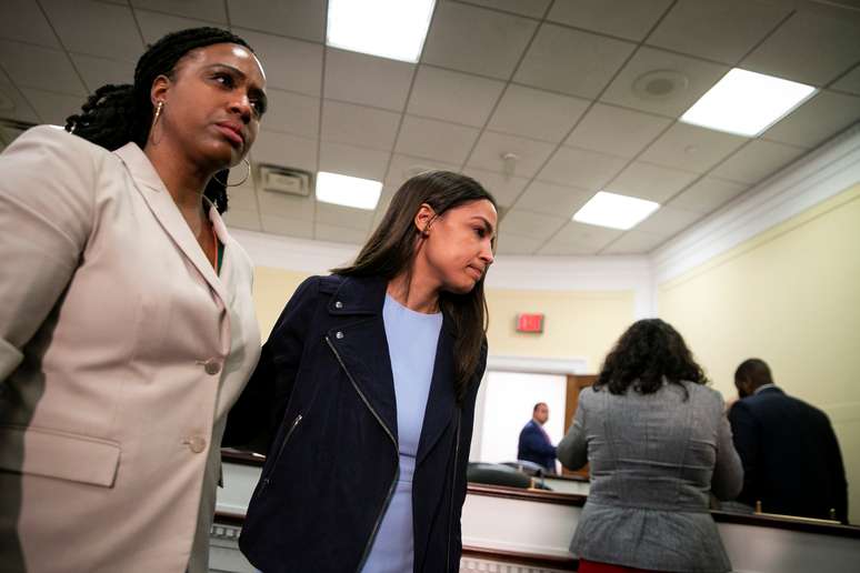 Deputadas democratas Ayanna Pressley e Alexandria Ocasio-Cortez
10/07/2019
REUTERS/Al Drago