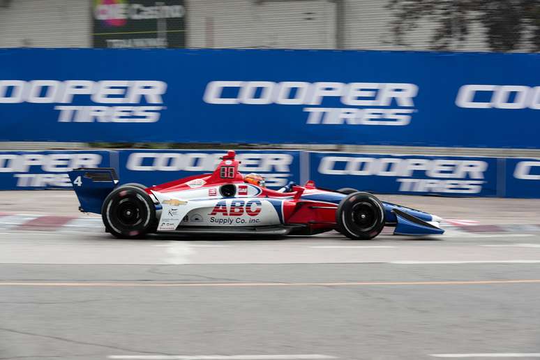 Acidente entre Will Power e Graham Rahal prejudica Matheus Leist em Toronto