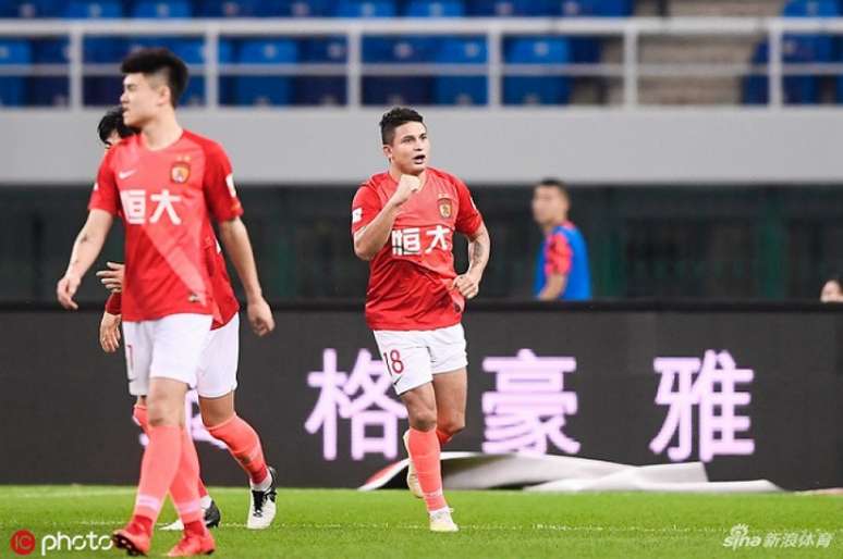 Elkeson balançou as redes novamente na China (Foto: Divulgação)