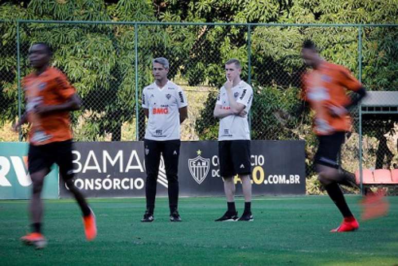 Adílson agora vai ser auxiliar técnico do técnico Rodrigo Santana no Galo-(Bruno Cantini/Atlético-MG)