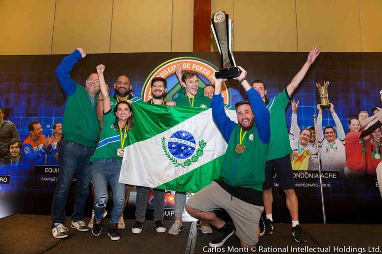 Paraná é o atual campeão brasileiro de pôquer por equipes: festa em 2018 (Crédito: Carlos Monti/Divulgação)