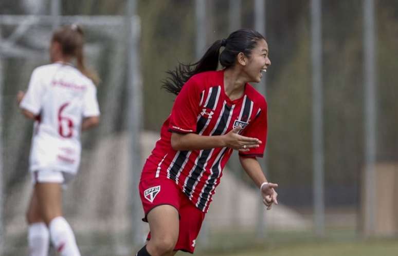 Japa abriu o placar da vitória do São Paulo sobre o Botafogo (Foto: Miguel Schincariol/saopaulofc.net)