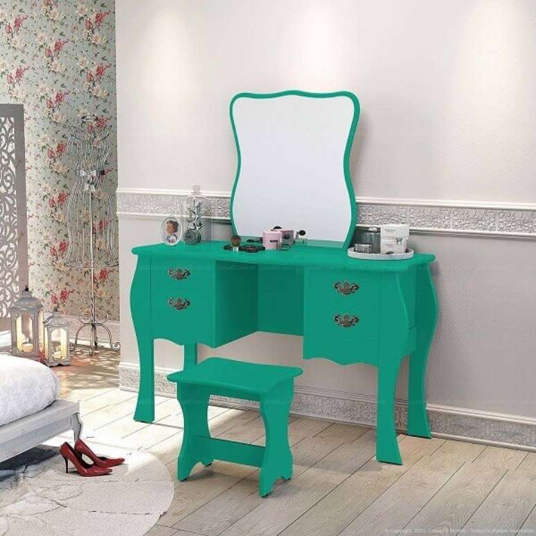 28 &ndash; Penteadeiras modernas verde com banco.