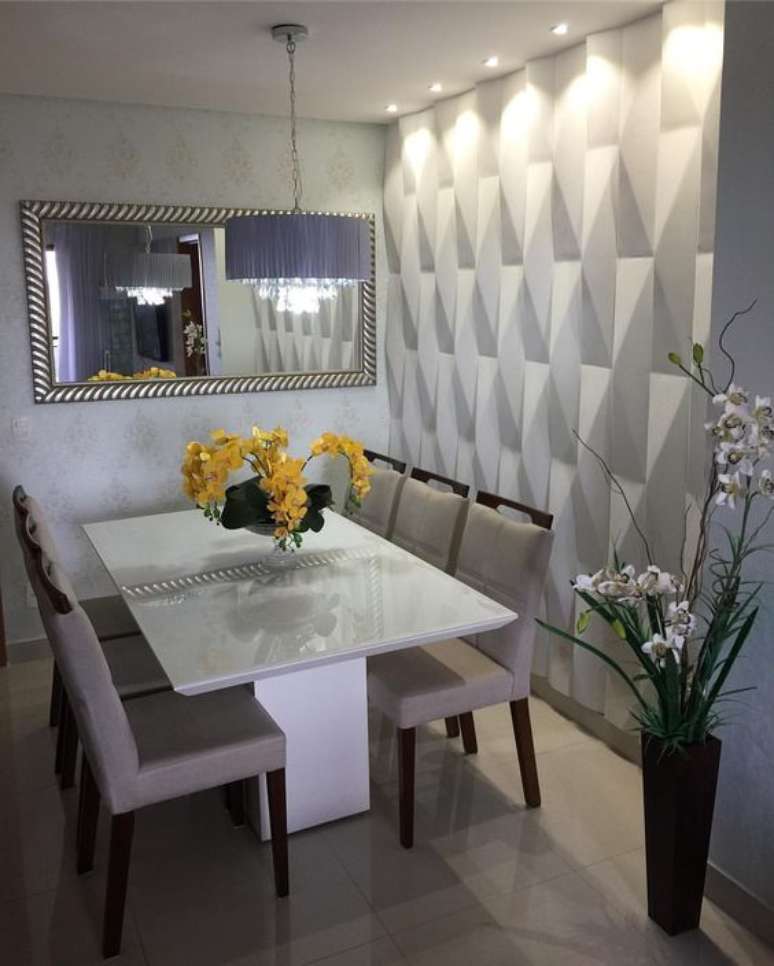 74 – Muitos modelos de papel de parede 3D servem para preencher o espaço. Foto: Instagram