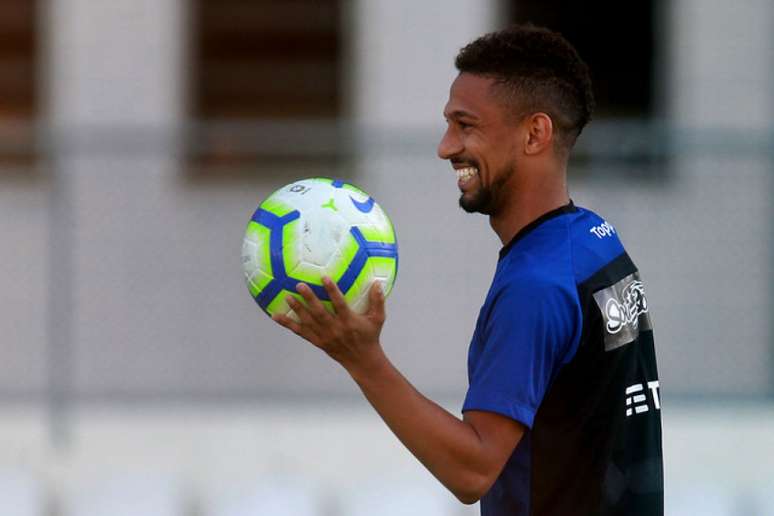 Biro Biro ainda não está liberado para voltar a jogar (Foto: Vítor Silva/Botafogo)