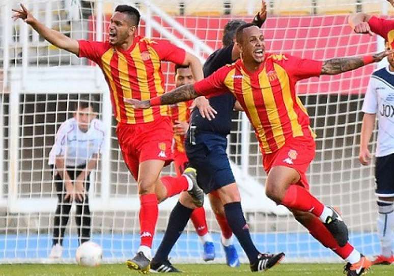 Bainor e Robinho defendem clube da Macedônia (Foto: Reprodução)
