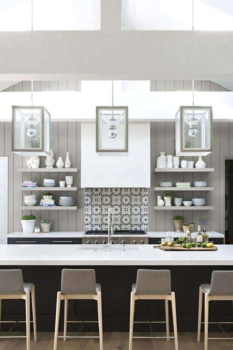 77. Cozinha moderna com estilo minimalista. Fonte Karyn R. Millet