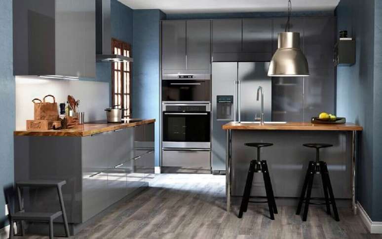 14. As cozinhas planejadas modernas permitem que todos os espaços sejam utilizados de forma inteligente