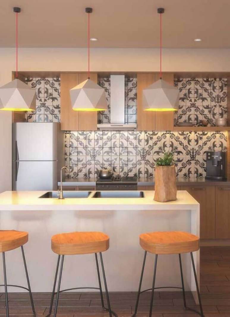 72. Os pendentes fazem toda a diferença na decoração de cozinhas modernas – Foto: Mauricio Gebara Arquitetura