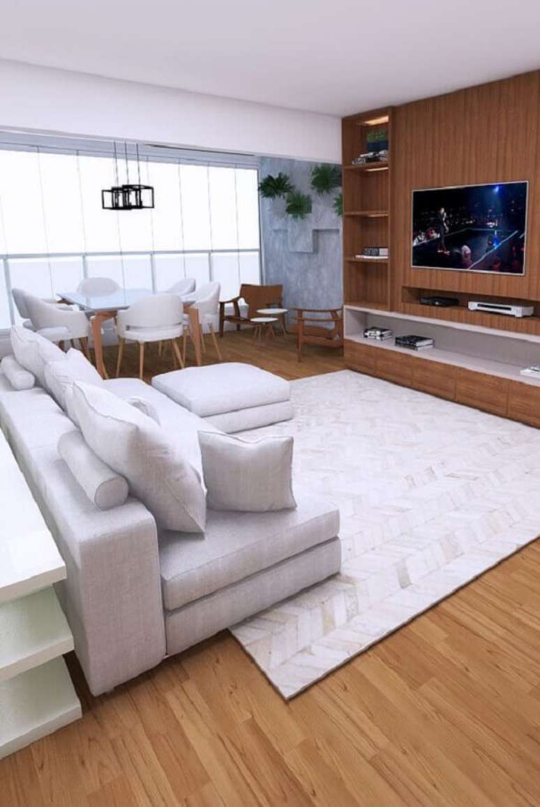 73. Decoração em tons neutros com tapete para sala com sofá branco – Foto: Pinterest