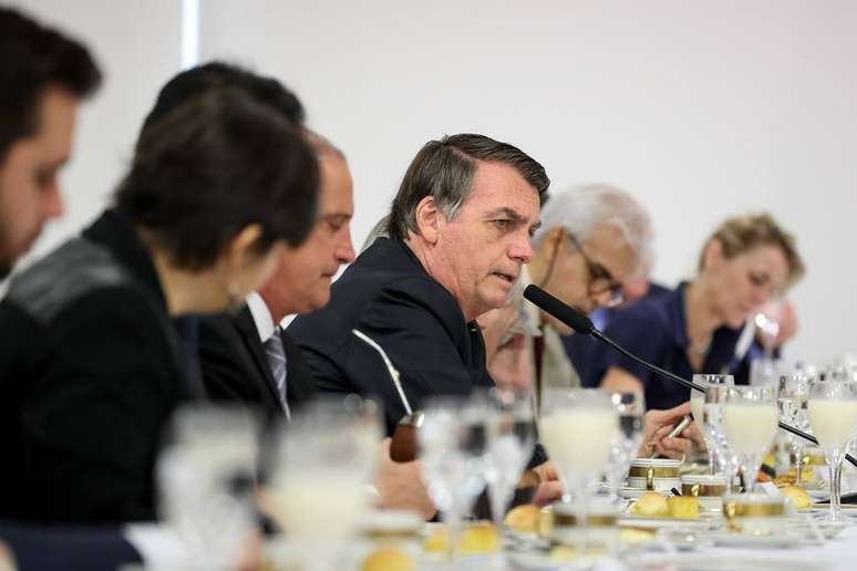 Em café da manhã com a imprensa estrangeira, Bolsonaro já tinha feito críticas ao Inpe e disse que os dados de desmatamento são mentirosos