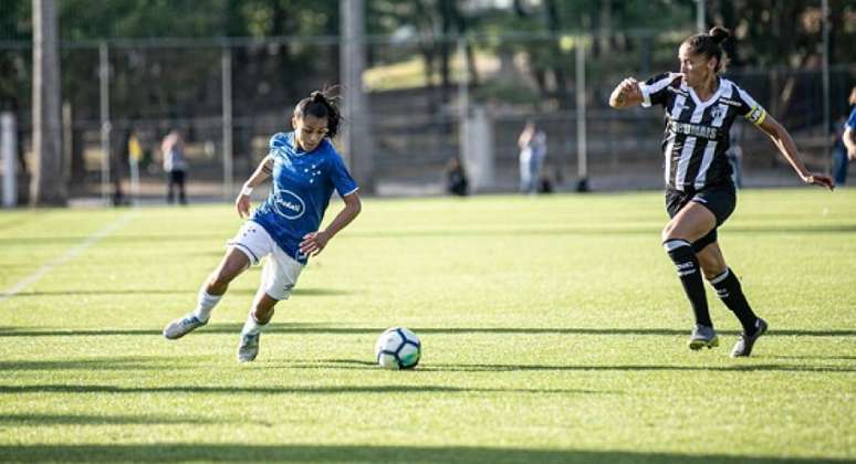 As meninas do Cruzeiro já chegaram na elite do futebol feminino em sua primeira temporada- (Divulgação Cruzeiro)