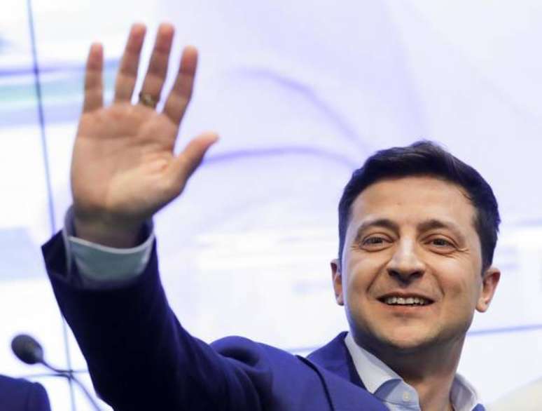 Pesquisas dão vitória a partido de Zelenskiy na Ucrânia