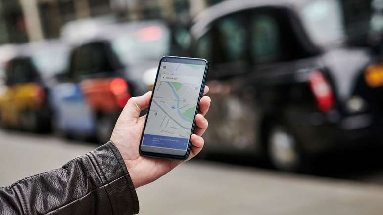 Em muitos mercados, o aplicativo Uber é motivo de reclamação de taxistas locais pelo seu modelo de negócio.